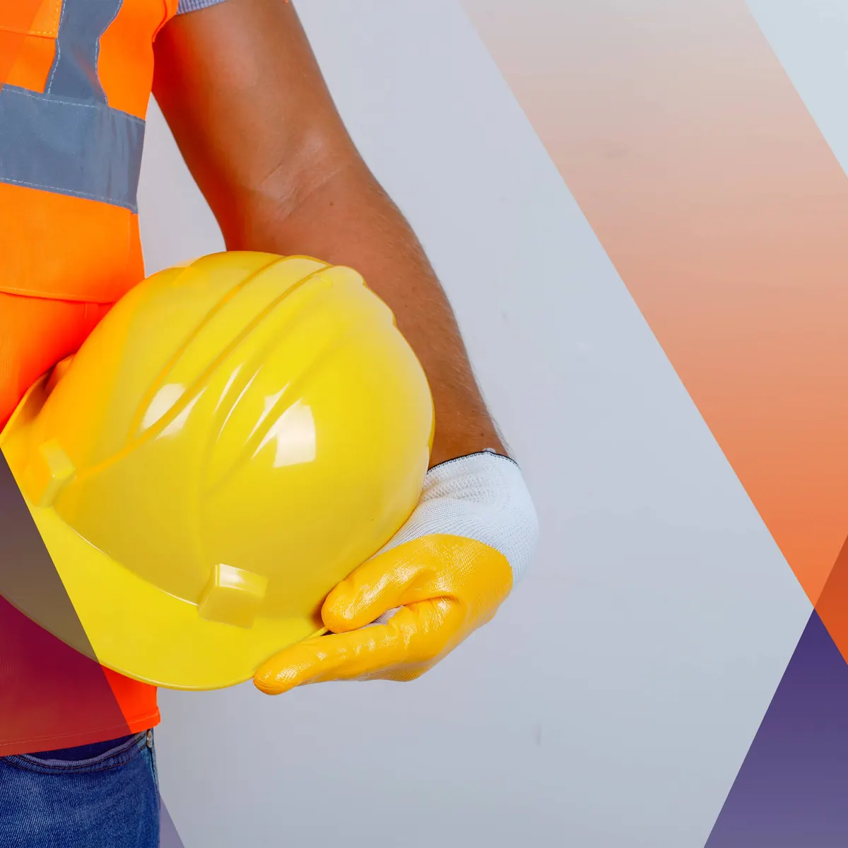 Safety helmet and high-visibility vest — Smaraf field work